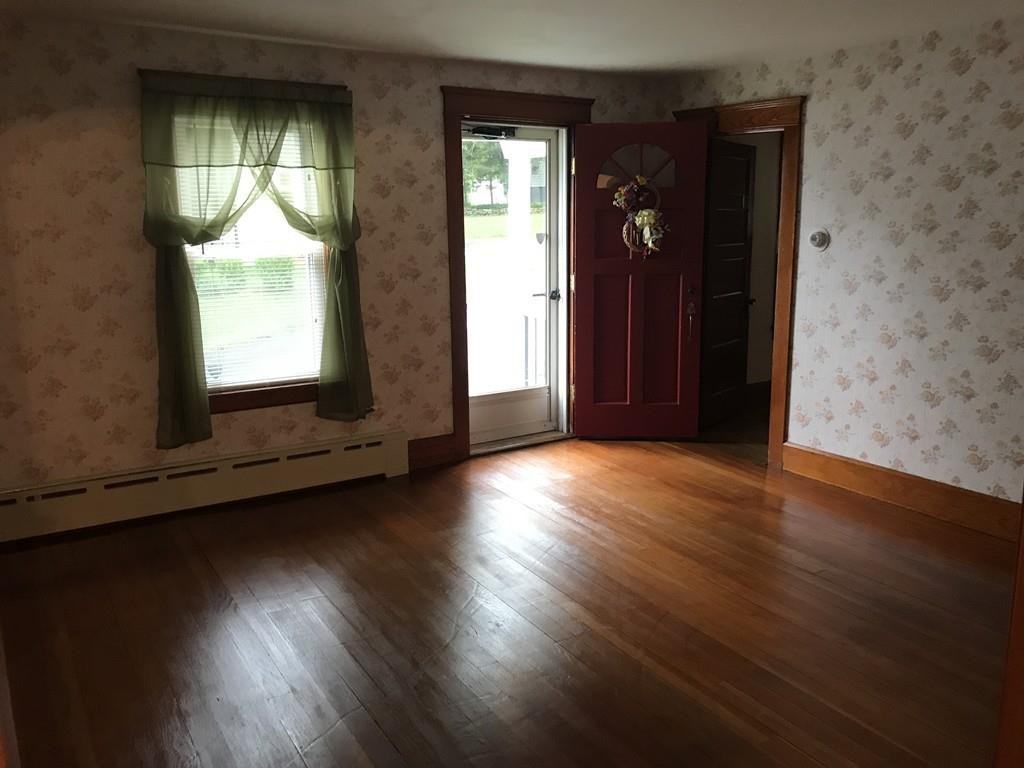 2 James St #1 - Photo 3 of 8