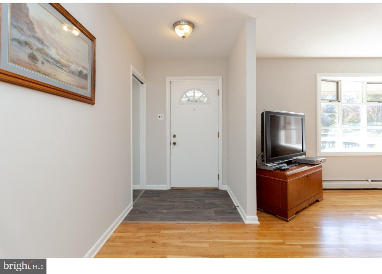 616B Convent Rd - Photo 2 of 20