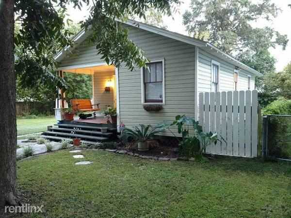 1111 Old Shell Rd - Photo 2 of 6