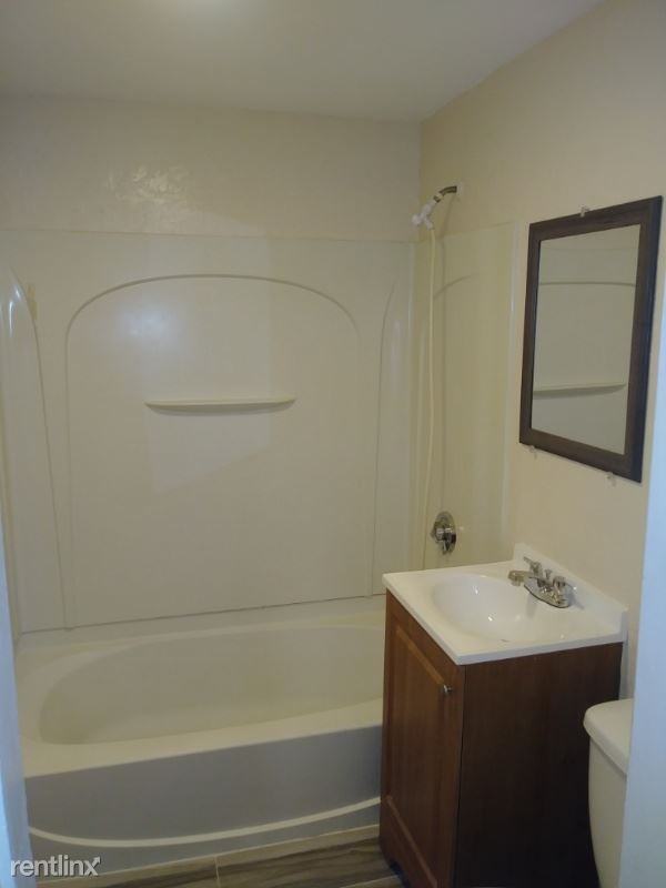 167 Chandler St - Photo 3 of 10