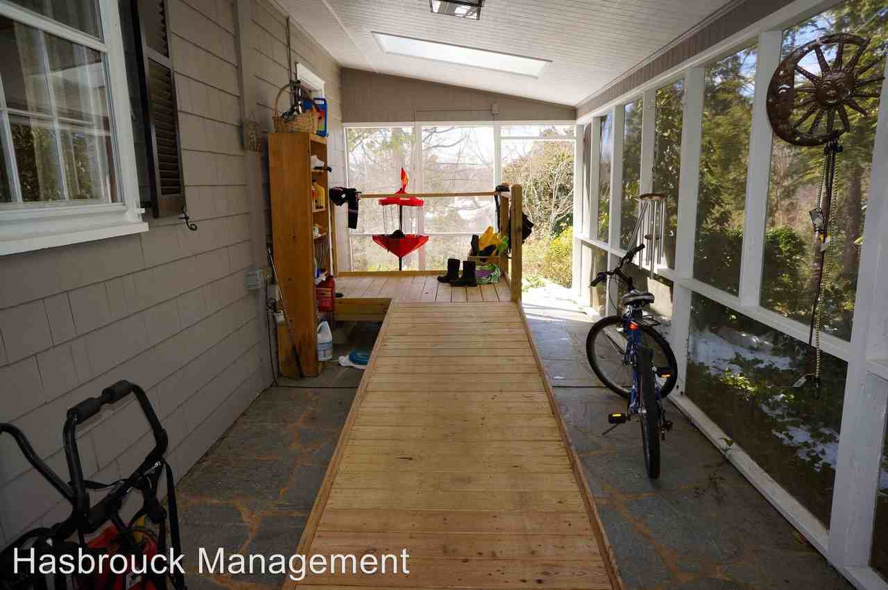 1916 Blue Ridge Rd - Photo 2 of 19