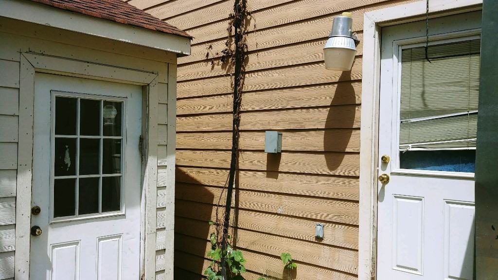 3900 Packard St - Photo 3 of 13