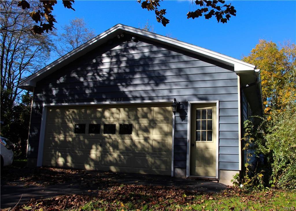 9137 Grange Hill Rd - Photo 2 of 31