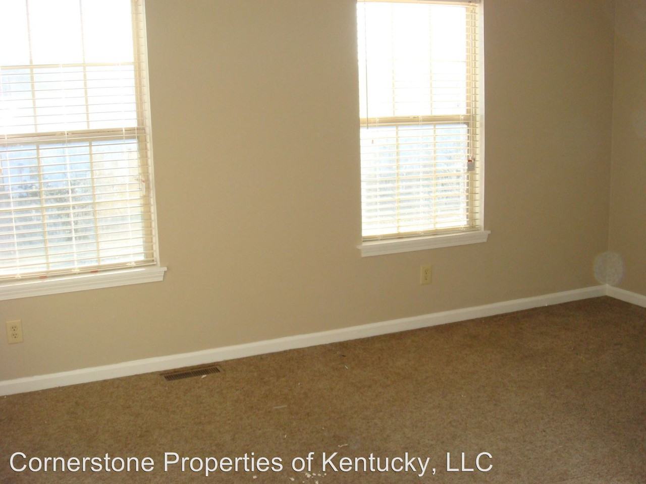 103-125 Jennifer Drive - Photo 2 of 10
