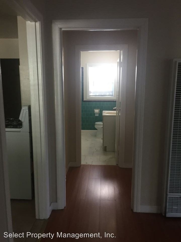 1319 Terrace Ave - Photo 3 of 9