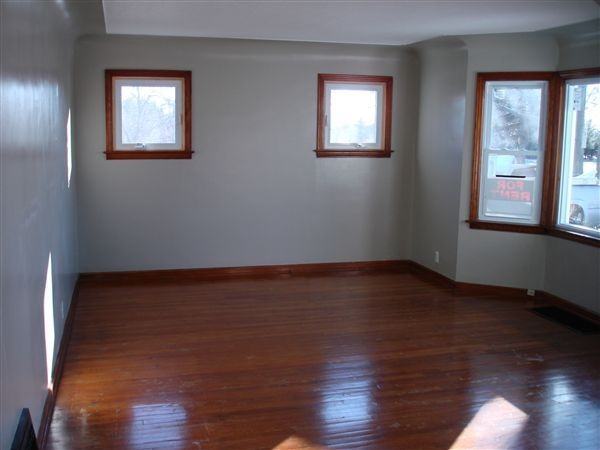 6811 Walker Rd - Photo 3 of 5