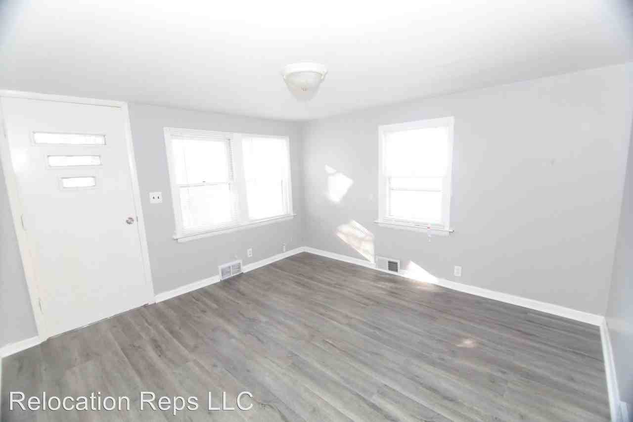 217 29th Ave - Photo 3 of 18