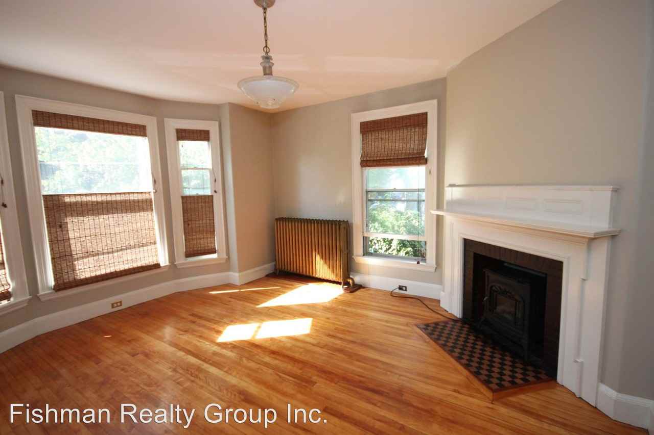 219 Brackett St - Photo 2 of 19