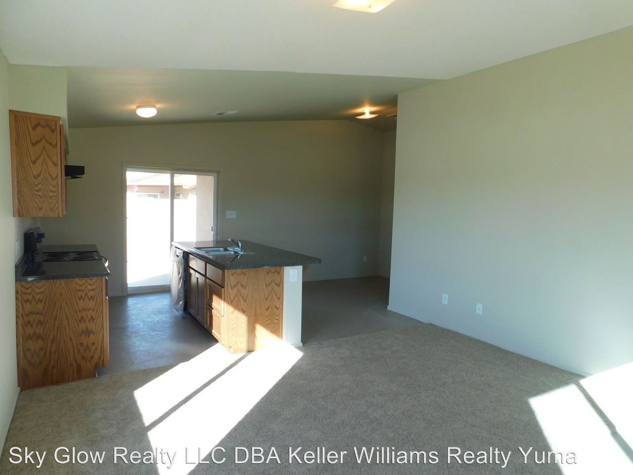 3690 S Isabel Dr - Photo 3 of 18