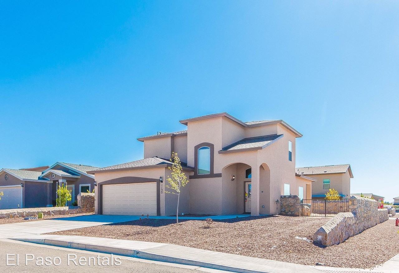 1132 Natalia St - Photo 2 of 24