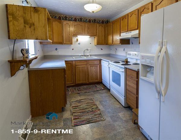 2044 Williams Creek Rd - Photo 2 of 9