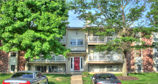 142 Kenwood Dr - Photo 2 of 10