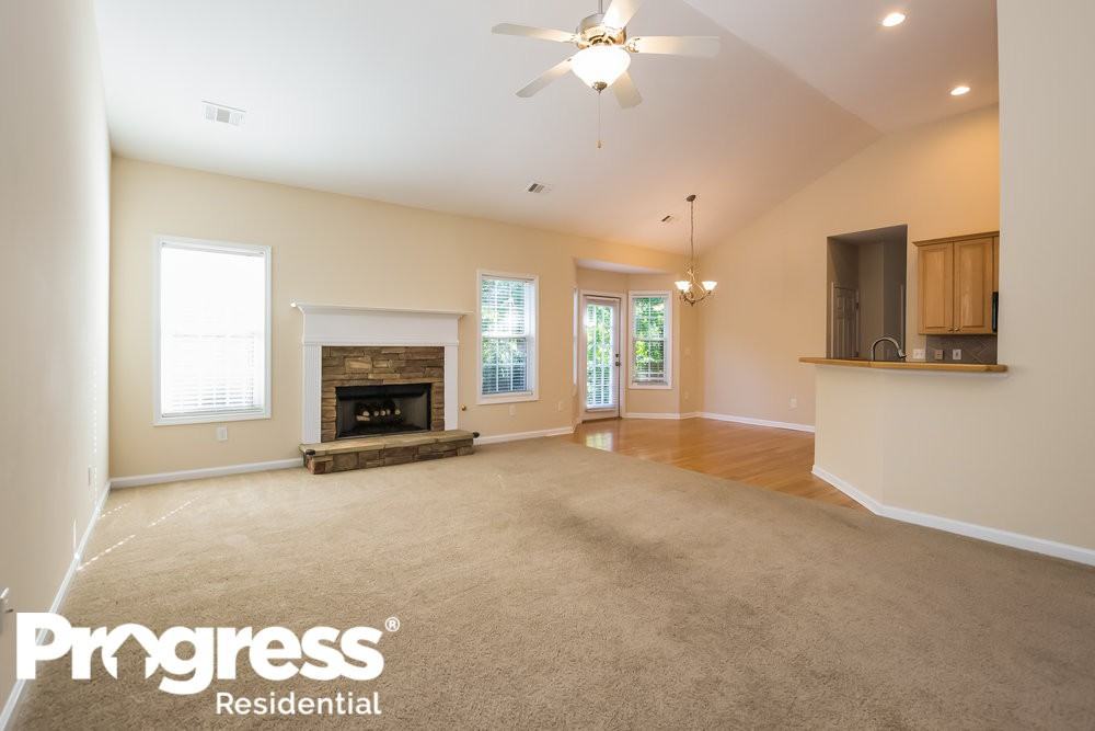 300 Warm Winds Trl - Photo 3 of 16