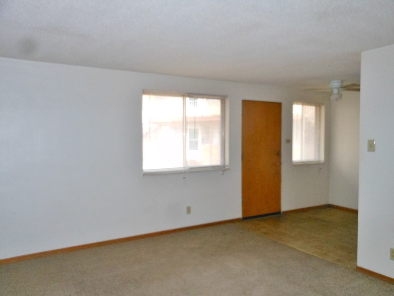 206 Louise Dr #28 - Photo 3 of 10