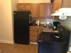 196 Maple St #198 - Photo 2 of 9