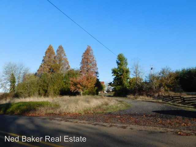 44109 W McCully Mountain Rd - Photo 2 of 50