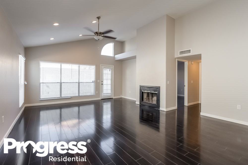 3458 W Frankfurt Dr - Photo 2 of 20