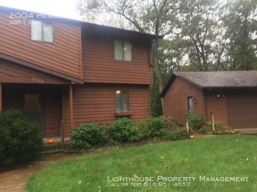 2004 Heibeldoo Dr SE #2 - Photo 3 of 22