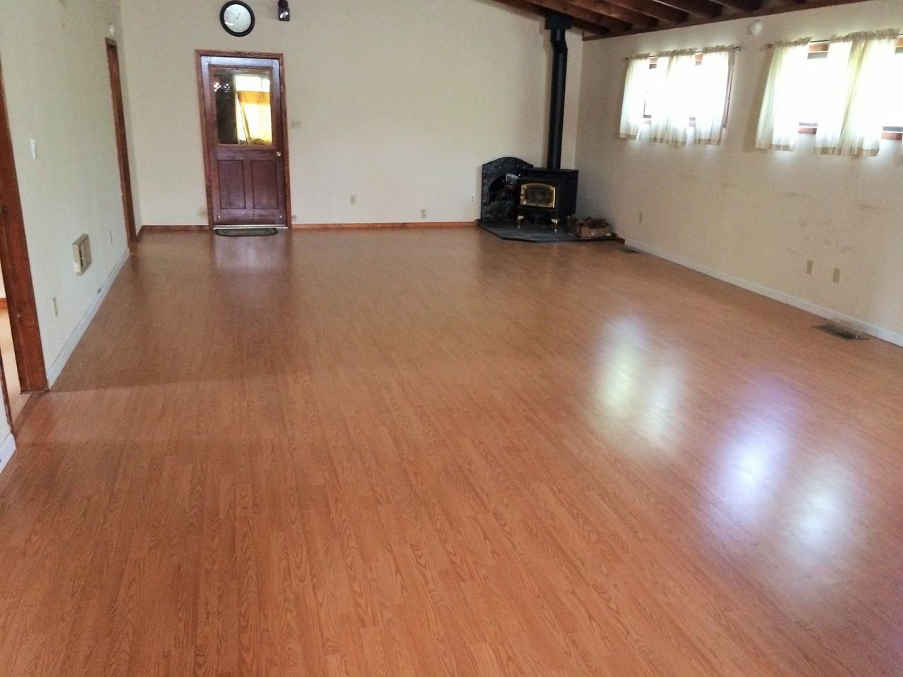 15 Maple St - Photo 3 of 15