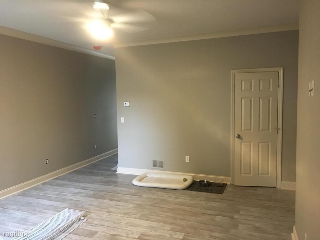 416 Borland St - Photo 2 of 10