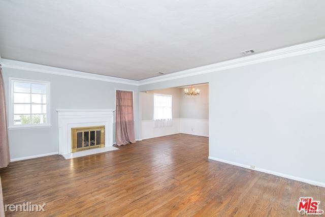 414 University Ave - Photo 2 of 19
