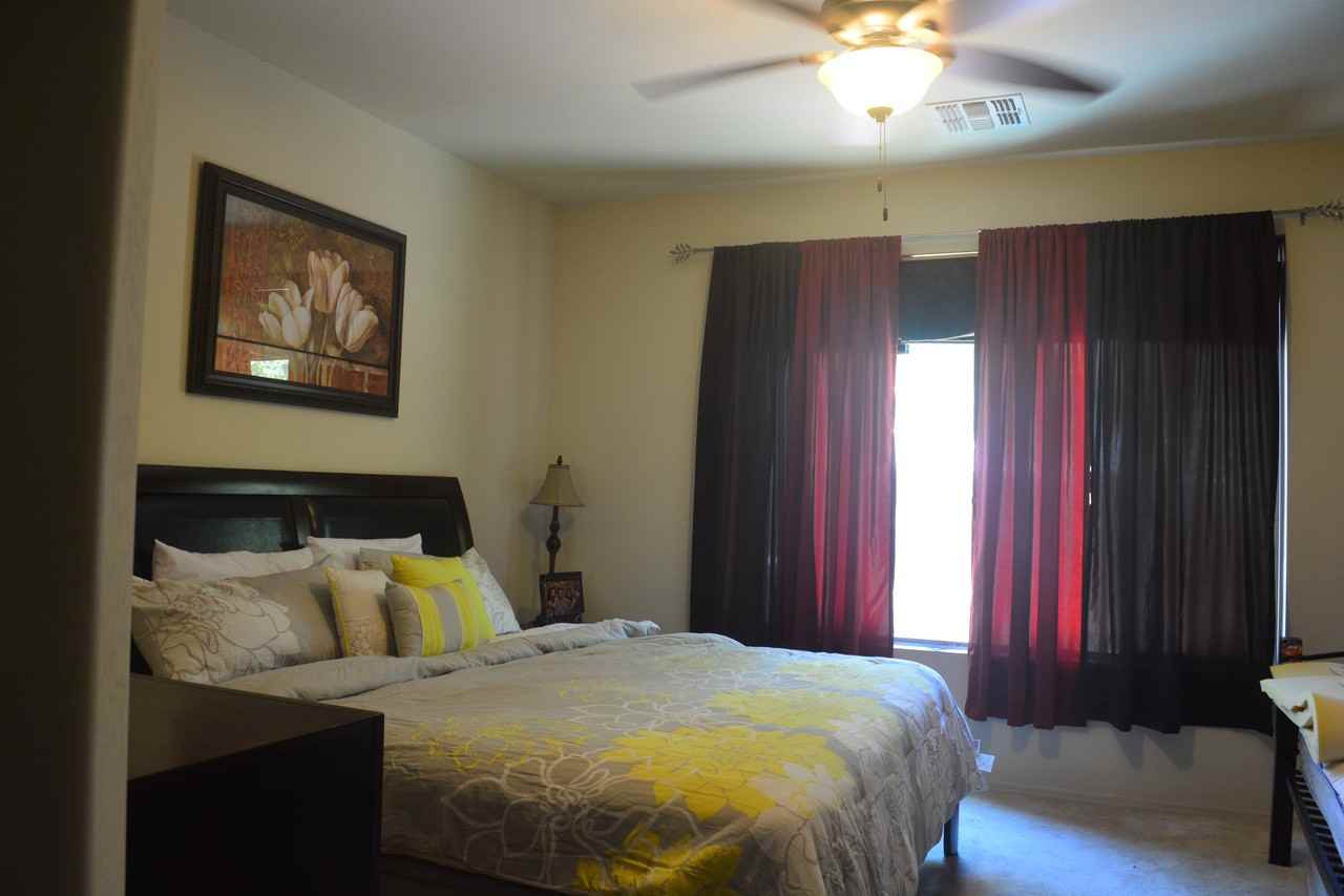 3390 S Sunland Dr - Photo 3 of 30