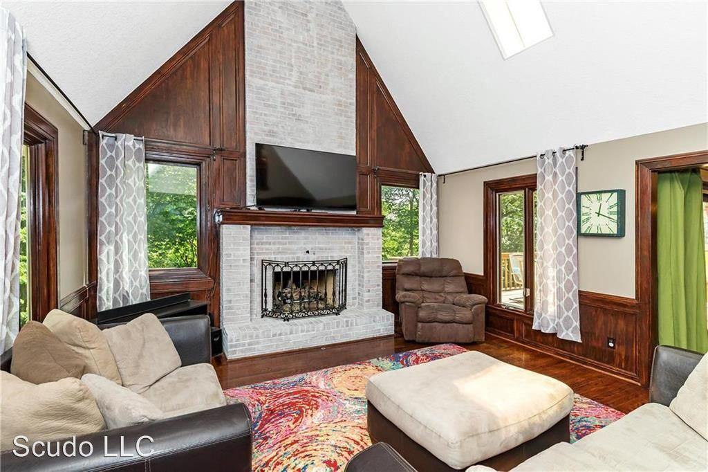 12059 Wedd St - Photo 2 of 20