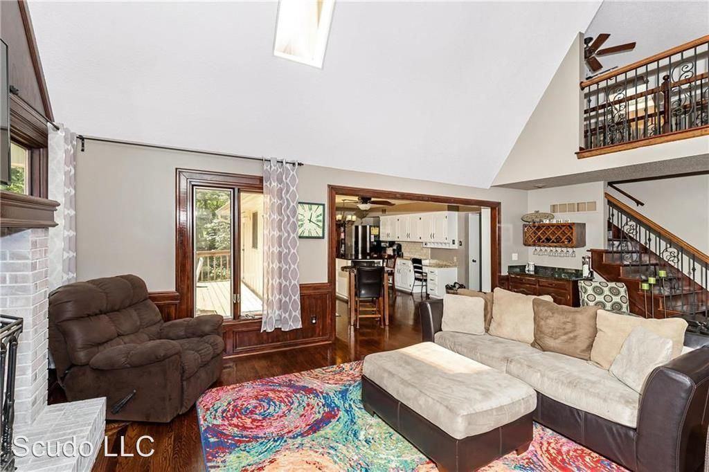 12059 Wedd St - Photo 3 of 20