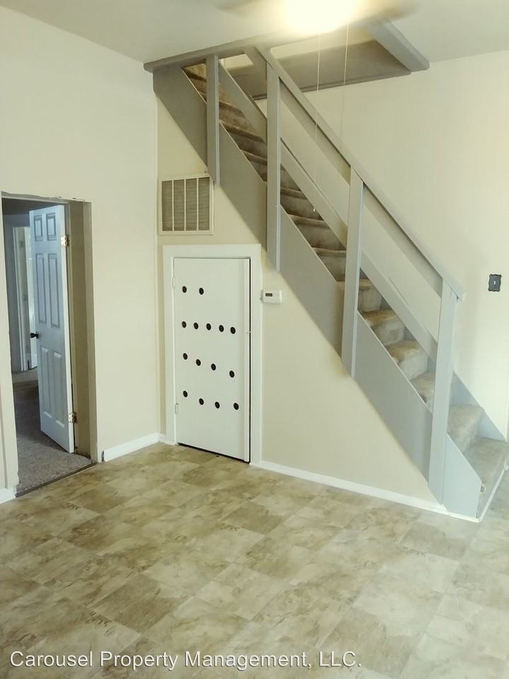 1251 E Illinois St - Photo 2 of 13