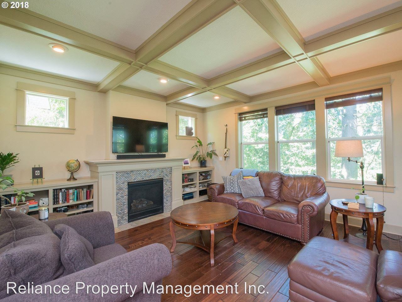 1703 SW Custer St - Photo 3 of 30