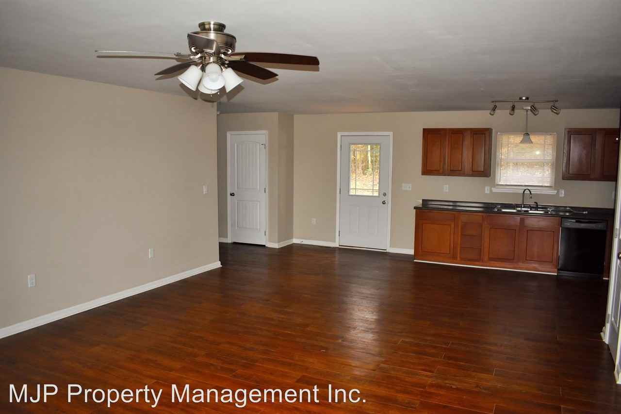 1130 Pendall Ln - Photo 2 of 16