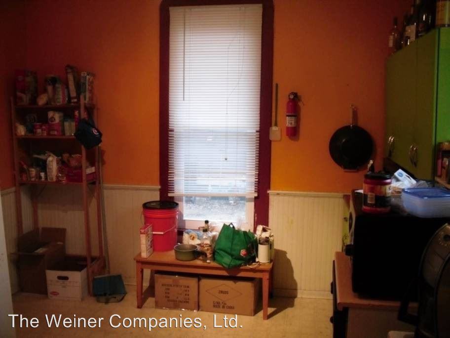 512 W High St - Photo 3 of 15