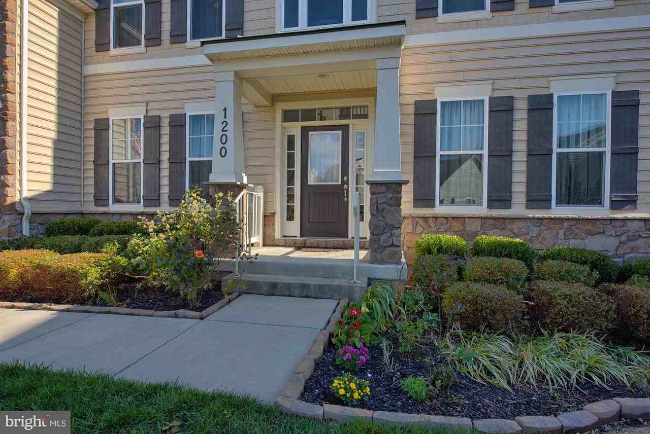 1200 Volunteer Drive - Photo 3 of 50