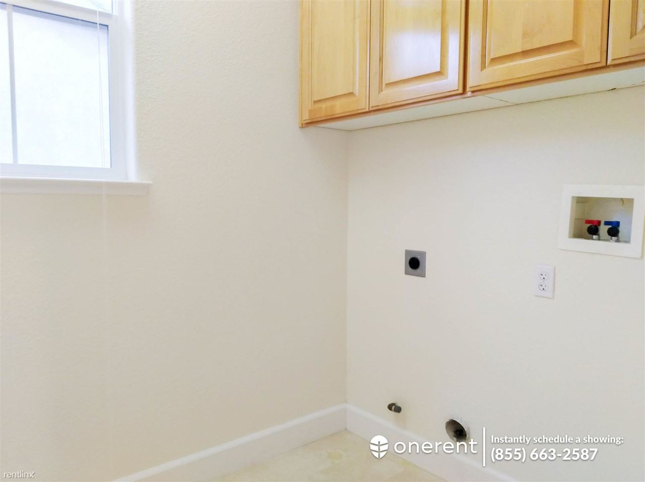 6247 Newhaven Ln - Photo 3 of 16