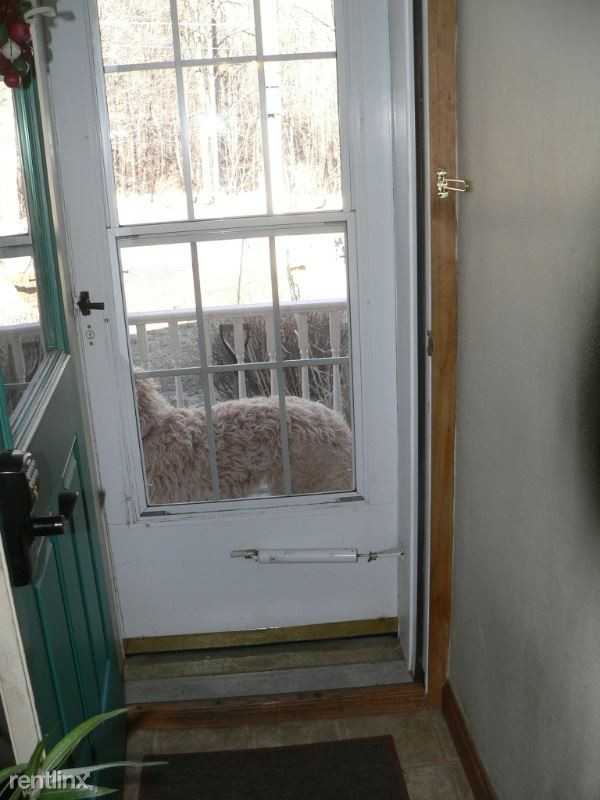 369 Main St - Photo 3 of 21