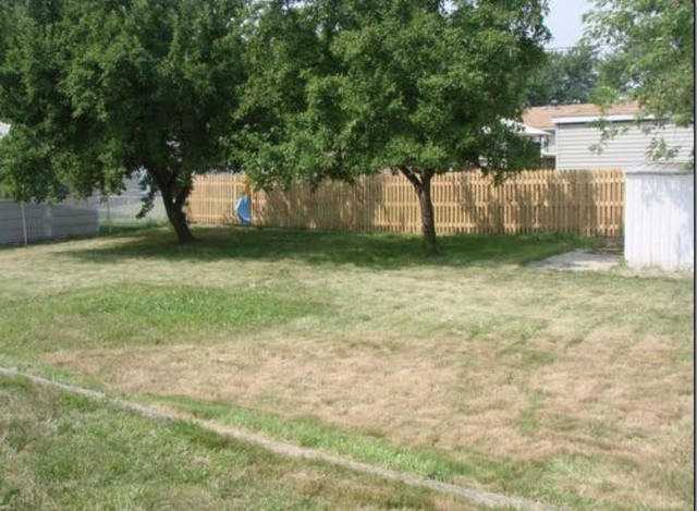 314 Fremont Ave - Photo 3 of 16