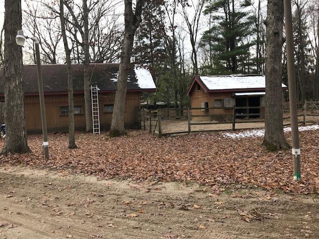 21480 W Lakeview Pkwy - Photo 2 of 14