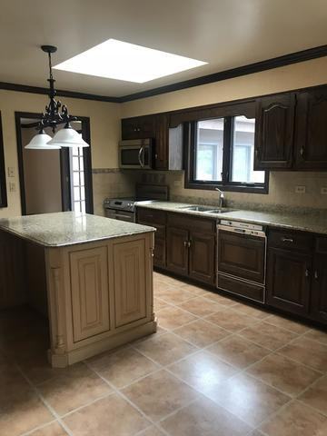 21480 W Lakeview Pkwy - Photo 3 of 14