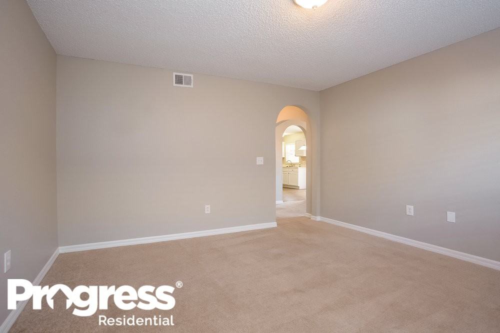 6219 Venezia Pl - Photo 2 of 17