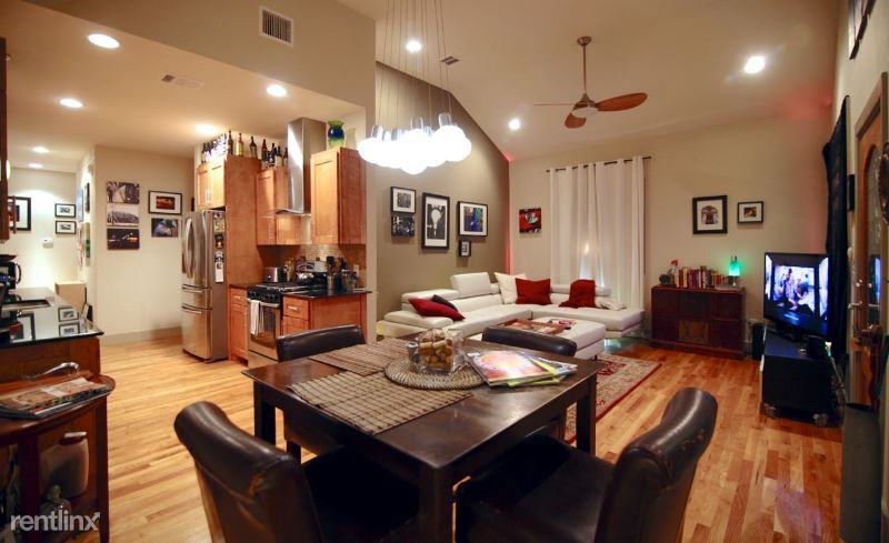 2304 Santa Maria St - Photo 2 of 21