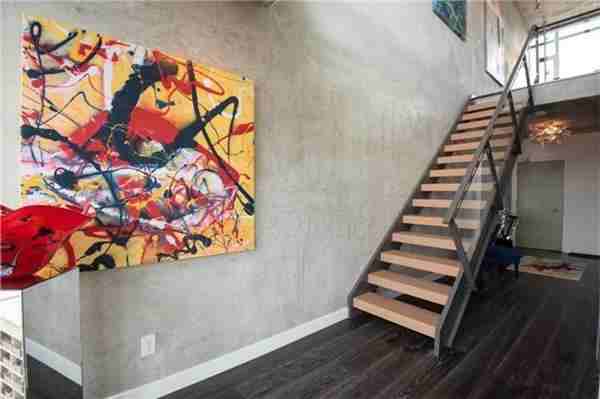 111 Bathurst Street #22113