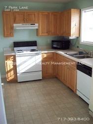 7 Park Ln - Photo 2 of 4