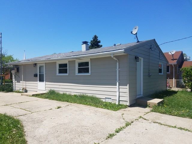 16215 S Wood St - Photo 3 of 13