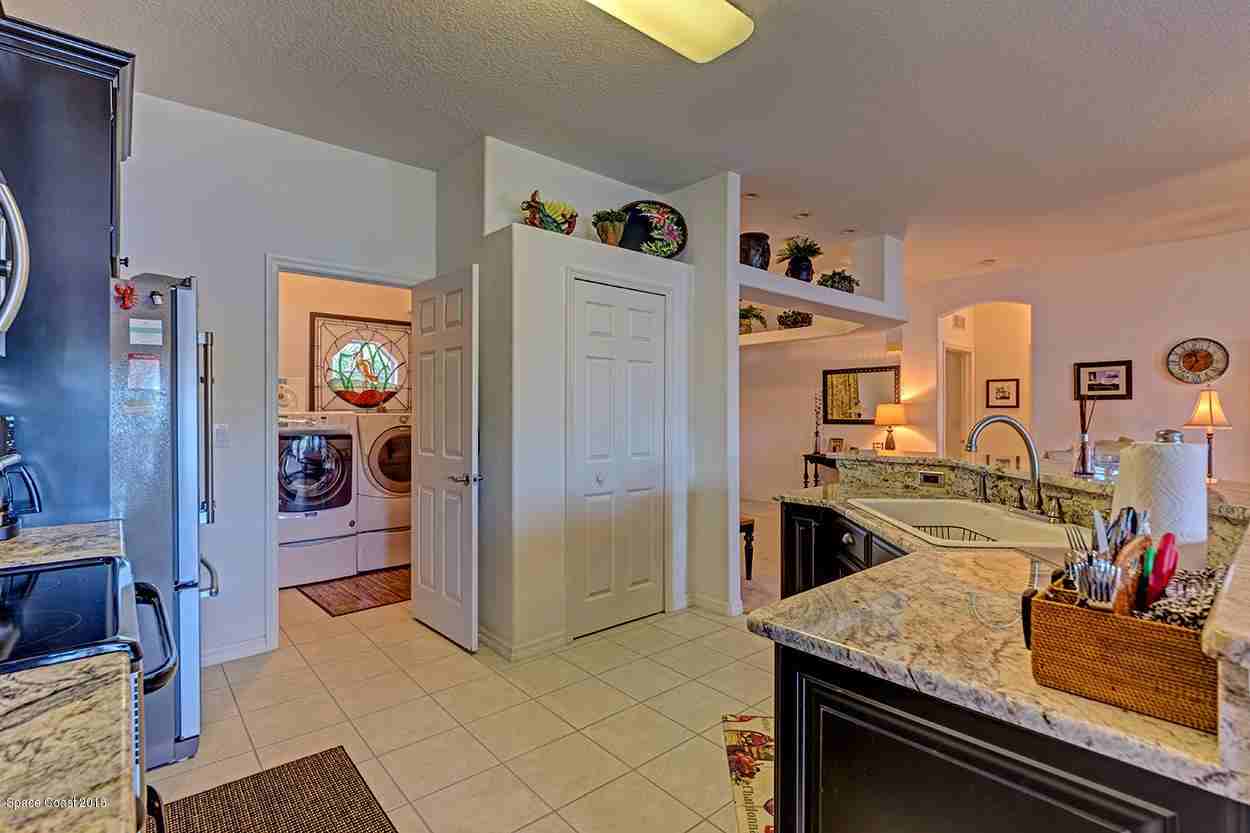 5350 Cinnamon Fern Blvd - Photo 3 of 18