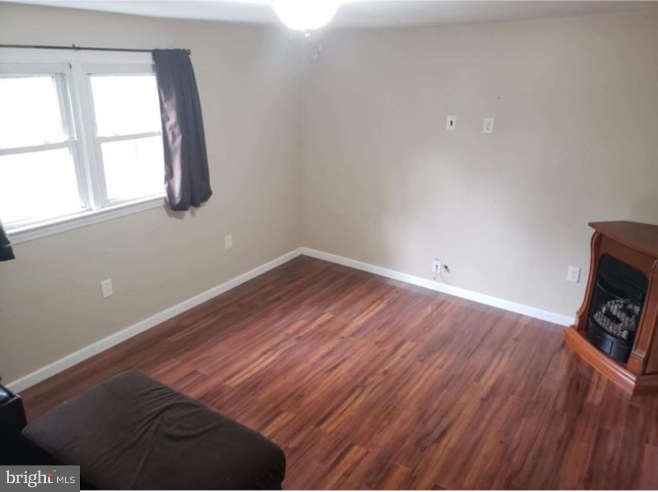 254 Crown Point Rd - Photo 3 of 20