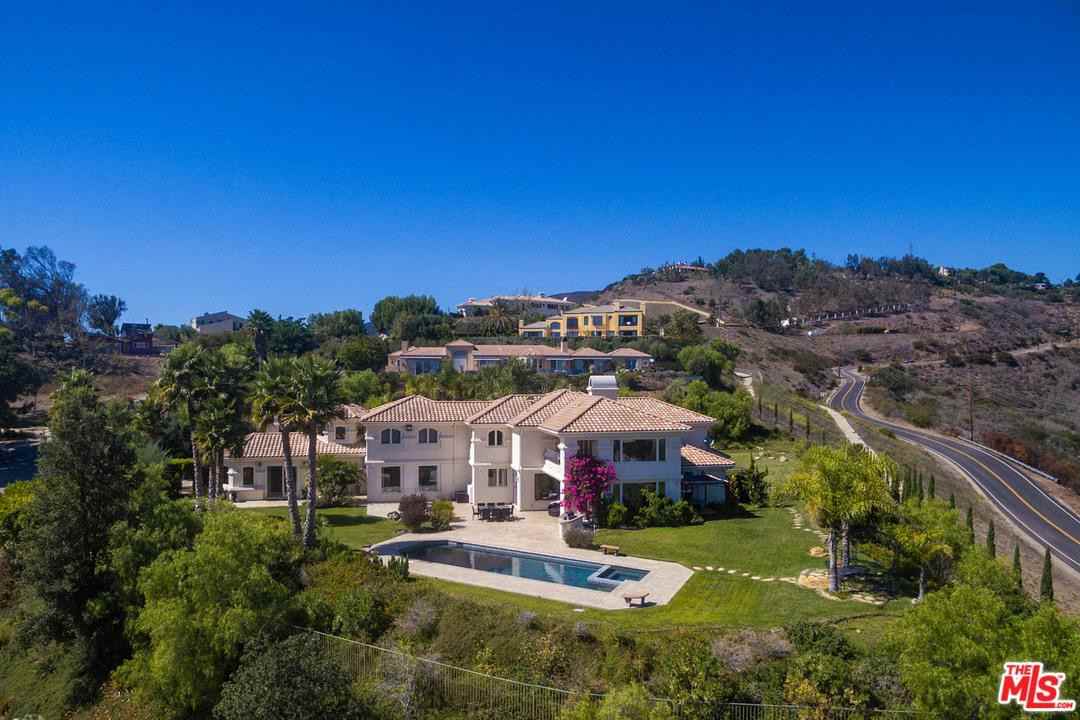 27425 Calicut Rd - Photo 2 of 42