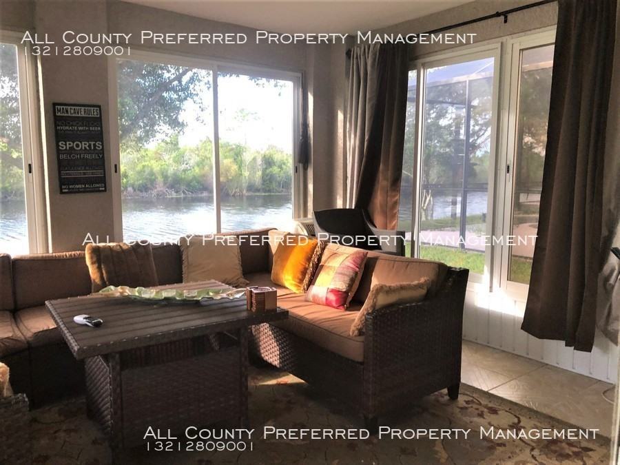 1874 Bayhill Dr - Photo 2 of 10