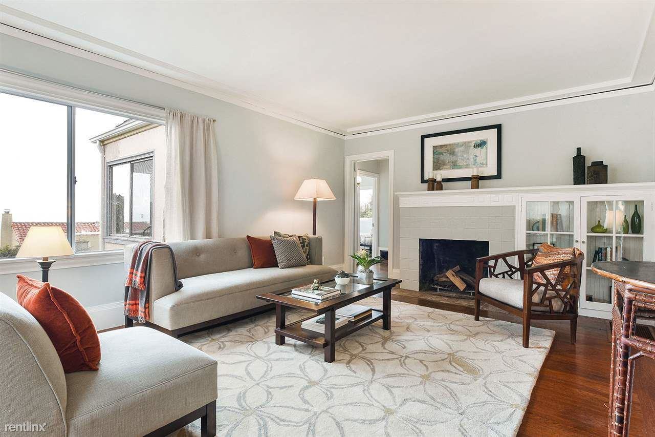 234 Amherst Ave - Photo 2 of 14