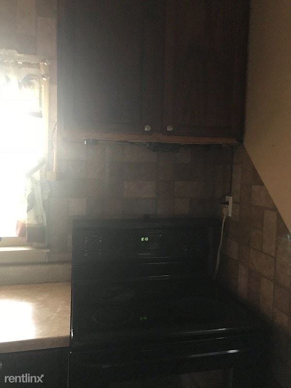 16 Wenhardt Rd - Photo 2 of 5