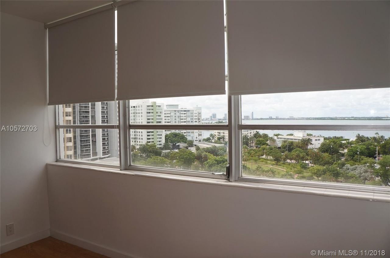 20 Island Ave - Photo 3 of 34